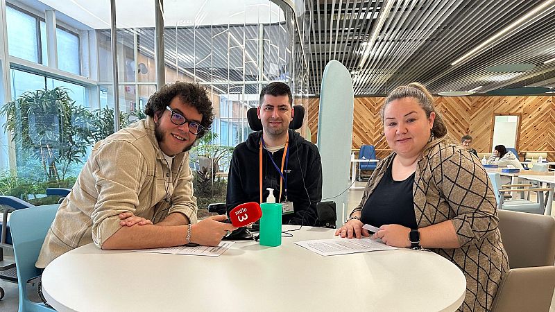 Hoy empieza todo - Banco de voces, La carn y Madame Vargas Llosa - 02/03/26 - Hoy empieza todo | Escuchar