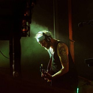 Bon Iver, Elem, Mujeres y The Molotovs