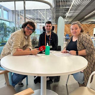 Alguien tiene que hacerlo: Banco de voz hospital Zendal