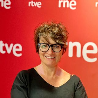 Sílvia Abril es despatxa contra l'Església i les xarxes responen