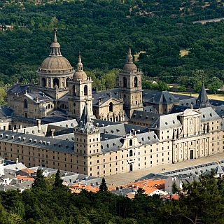 El monasterio de El Escorial se construyó en 21 años