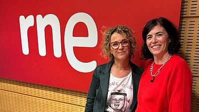 Con ellas mujeres que cuentan - Ana Hern�ndez Revuelta: Finalista Best Teacher Prize - 04/03/26 - Escuchar ahora