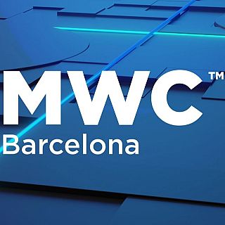 Maria Sevilla - Albert Alsina i el braç robòtic d'ERNI - Teràpia amb animals