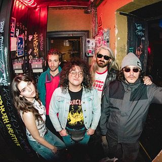 Alcalá Norte, Mala Gestión, Dora Band y Rodrigo Cuevas