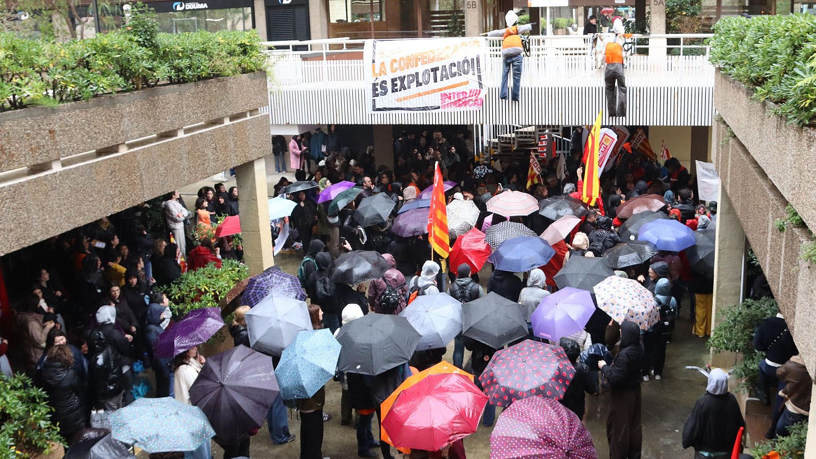 El sector d'acció social protesta a Barcelona per desbloquejar el conveni col·lectiu