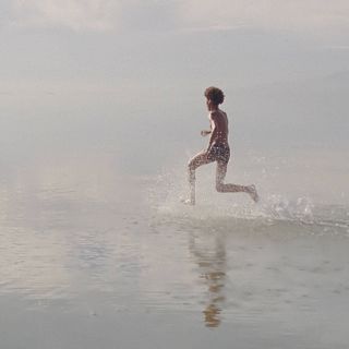 'Help (2)': Música en tiempos de guerra