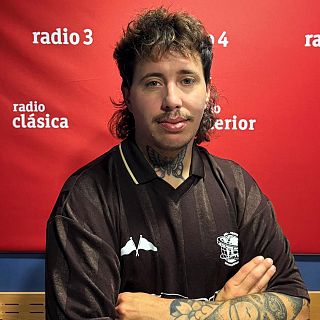 Hablamos con el activista trans Bruno León sobre su embarazo y futura paternidad