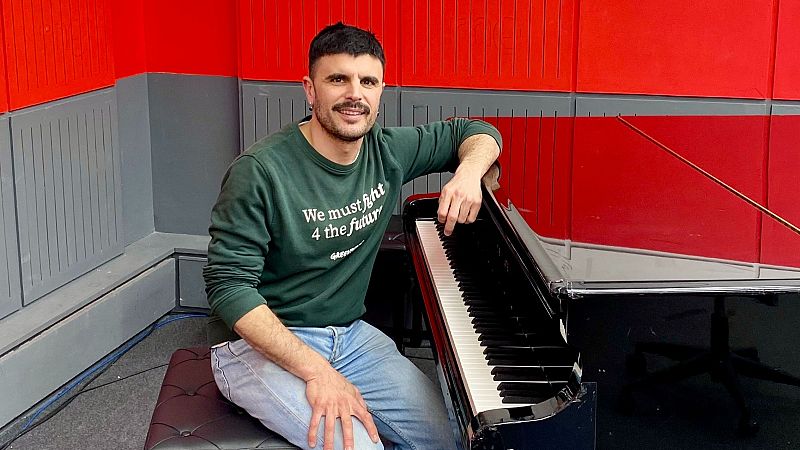 El típico programa - El Manual de Belleza, de Rodrigo Cuevas - 07/03/26 - El típico programa | Escuchar