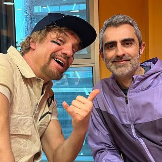 Dani Carbonell, Macaco, músic i cantant