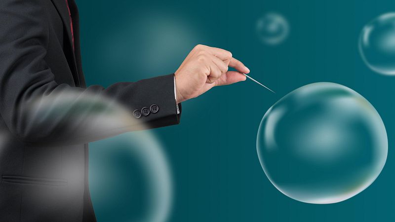 Burbujas económicas: cuando la euforia vence a la razón - Economía de bolsillo | Escuchar