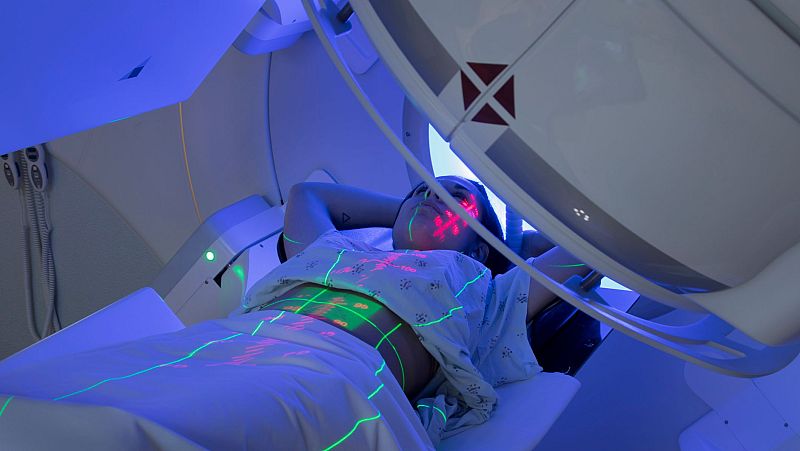 Guadalajara podrá ofrecer radioterapia en mayo - Castilla-La Mancha Informativos | Escuchar
