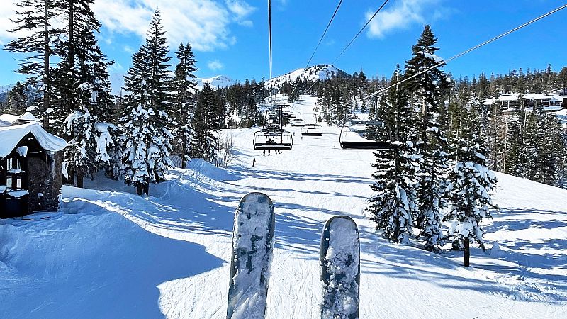 Deportes de invierno: cuáles y dónde practicarlos en España - En clave Turismo | Escuchar