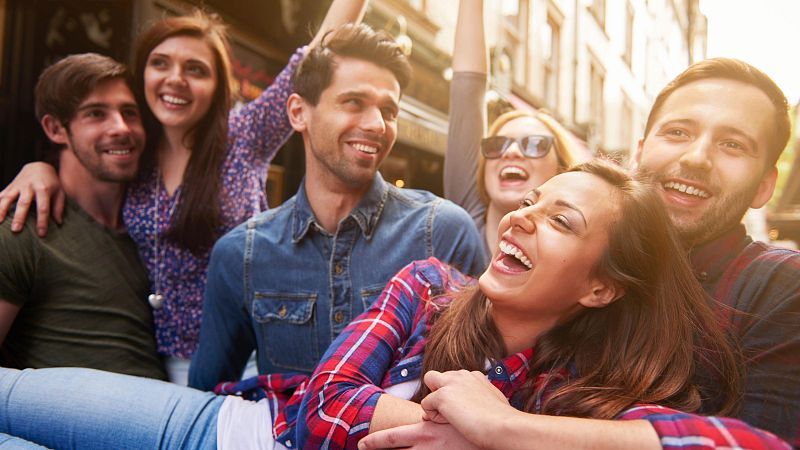 Arantxa Coca ens dona els 7 "tips" per ser feli�os - Xavif�rnia | Escoltar