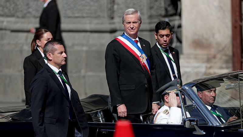 Chile inicia su era más conservadora con José Antonio Kast - Hora América | Escuchar