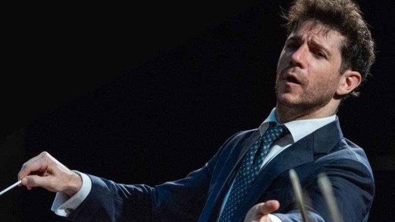 No es un día cualquiera - La Alboreá con Andrés Salado | Escuchar