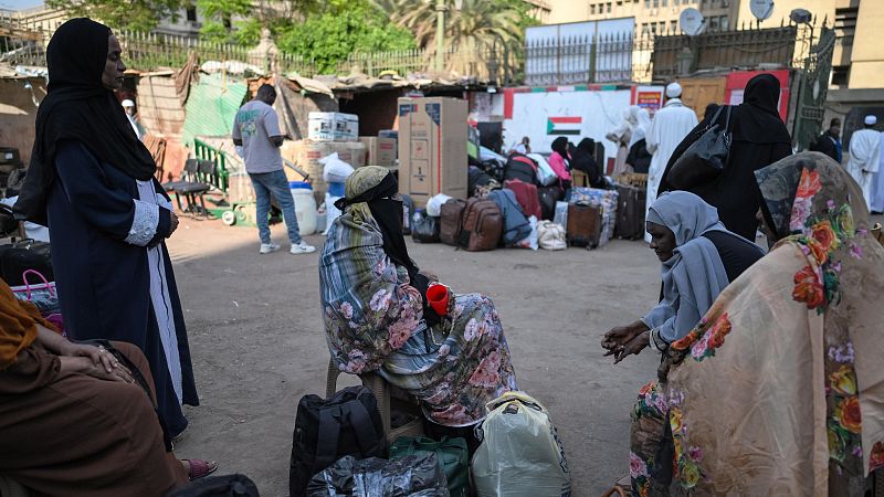 Cinco continentes - Save the children denuncia la situación que sufren los niños en Sudán - Escuchar ahora