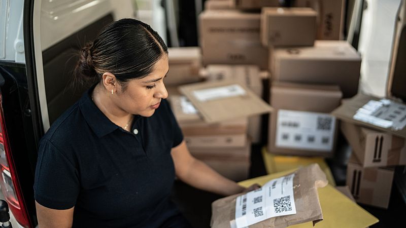 Brecha salarial en plataformas: las mujeres ganan menos - Hora América | Escuchar