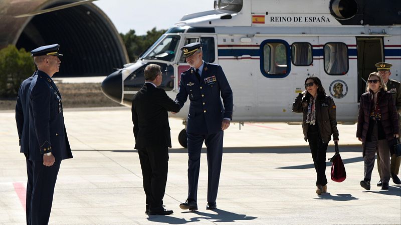 El Rey inaugura unas jornadas sobre tecnología militar en Albacete - Castilla-La Mancha Informativos | Escuchar