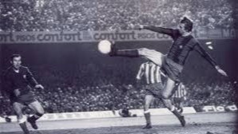 Tirando de archivo en Radio 5 - Décimo aniversario del fallecimiento de Johan Cruyff - Escuchar ahora