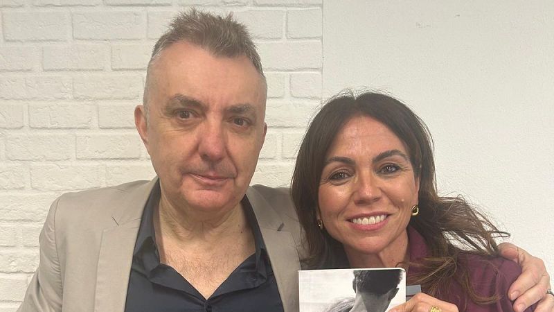 Libros de arena - Manuel Vilas e 'Islandia' - Escuchar ahora