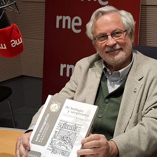 Veneno de serpiente: herramienta evolutiva de caza y defensa, arma para matar y fuente de medicamento