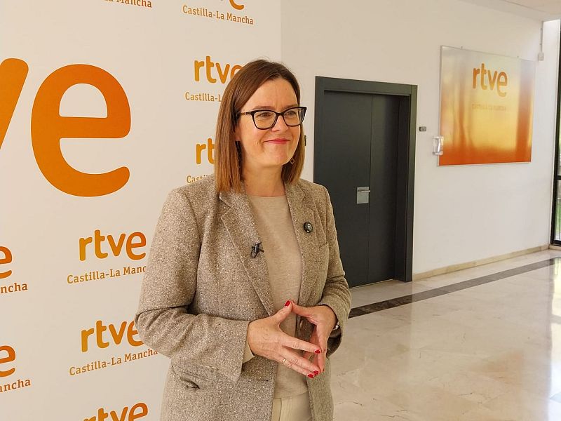 Esther Padilla: "Si hay que tomar medidas adicionales al decreto anticrisis, se tomarán" - Castilla-La Mancha Informativos | Escuchar