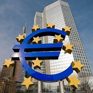 El BCE analiza pero no actúa