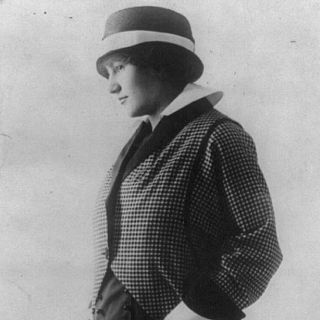 1918: Moda, modernidad y tensión social, con Ana Velasco Molpeceres
