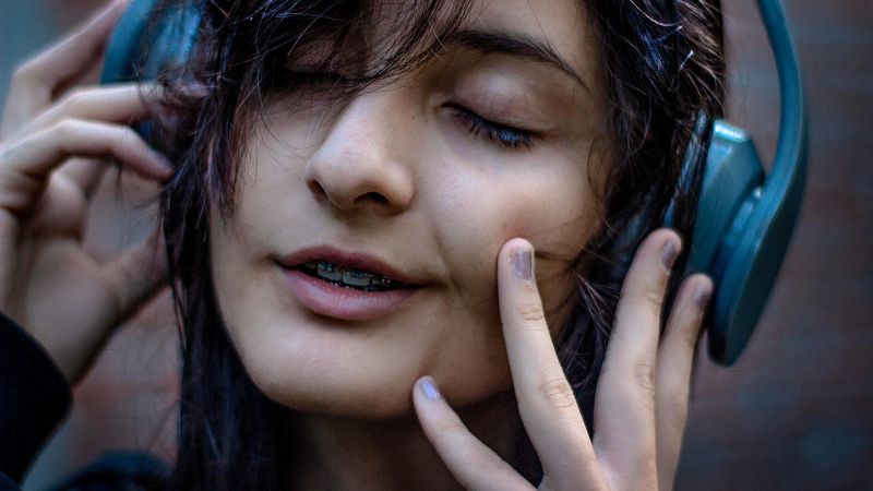 Lletra Lligada - Carme Bartomeu: "Els nanos no escolten" | Escoltar