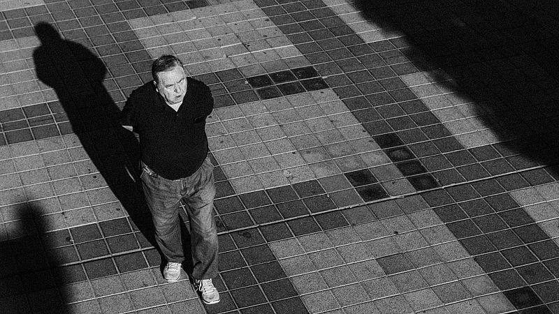 Bon dia i bona sort - Digue'm com camines i et dir� com ets - Bon dia i bona sort | Escoltar