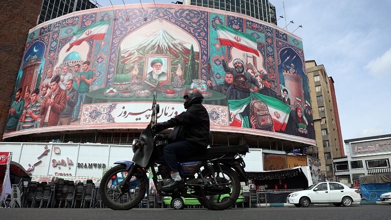 El Pla B - Primera part, amb l'Edici� Vespre i els esports - El pla B | Escoltar