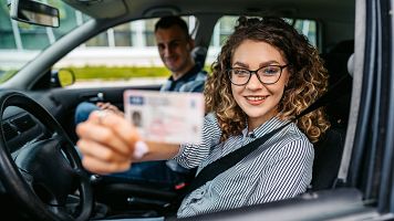 Col�lapse a les autoescoles: 85.000 catalans en llista d'espera per fer l'examen pr�ctic