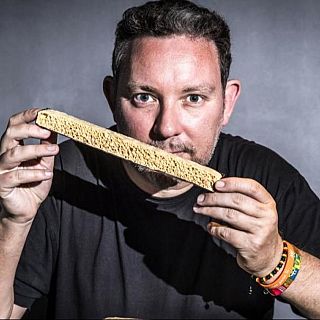 El xef Albert Adrià presenta el 'Torró Aire' el més lleuger del món!