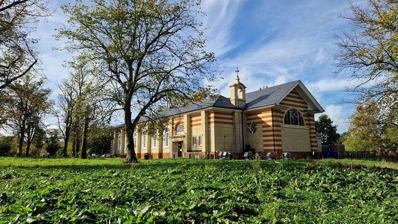 La taberna del puerto - Música española en Epsom - 24/03/26 - La taberna del puerto | Escuchar