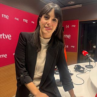 Una nova tecnologia catalana permet fer ràdio a persones sordes