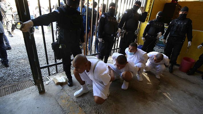 El Salvador refuerza su mano dura tras cuatro años de excepción