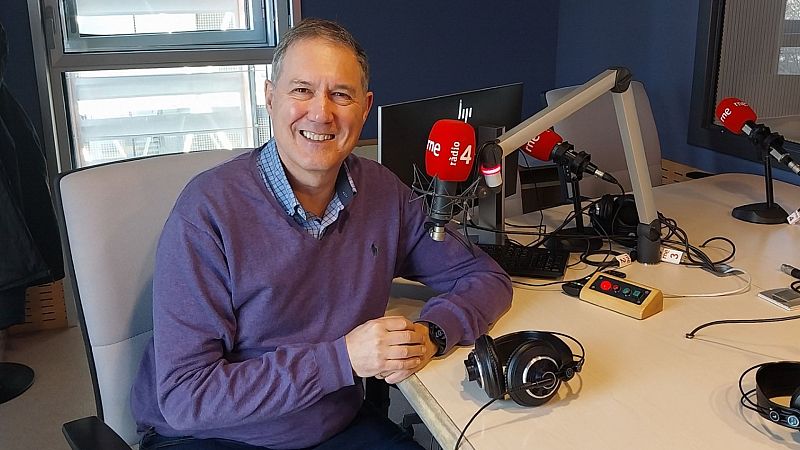 Miguel Illescas, el ajedrecista total. Y Jorge Domingo - Jaquelandia | Escuchar