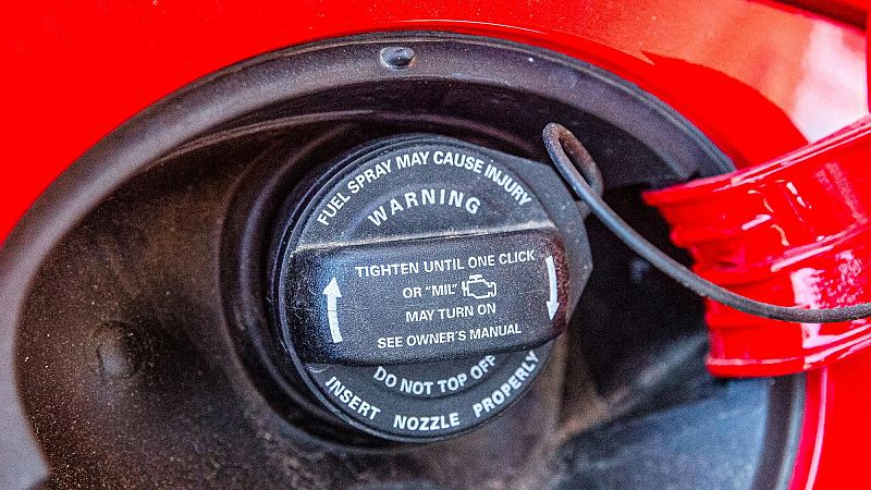 El mat� de R�dio 4 - Es disparen els robatoris de benzina a les carreteres catalanes: "Et buiden el dip�sit en 5 minuts" - El mat� de R�dio 4 | Escoltar