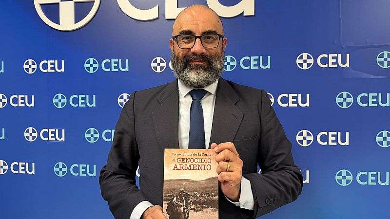 Al margen de la ley - Ricardo Ruiz: "Hay un modo de hacer la guerra a costa de civiles" - Escuchar ahora