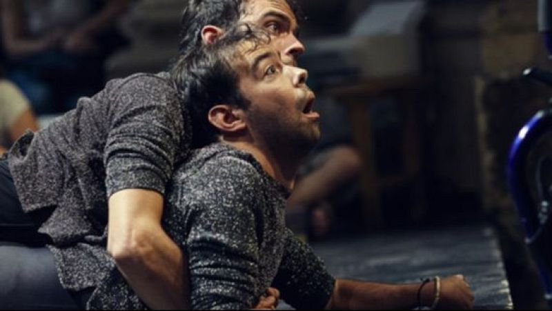 Els germans Papachristou reflexionen sobre la diversitat funcional amb dansa i paraula