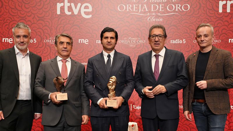 Clarín - AUDIO: Ceremonia de entrega de los Premios Oreja y Hierro de Oro 2025 - 26/03/26 - Escuchar ahora