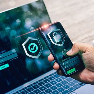 M�viles blindados, revoluci�n o burbuja de la IA y un viaje a 'Mundo Anillo'