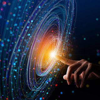 'Nosotros, digitales', un teclado QWERTY y el submarino de Monturiol