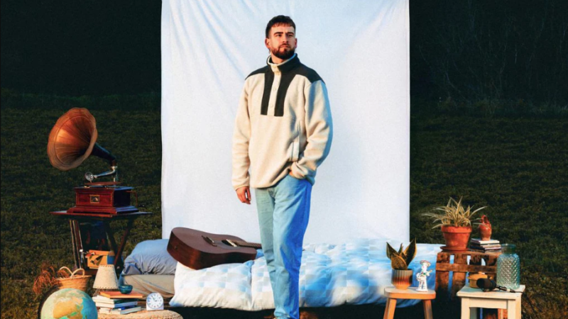 Àlex Pérez va més enllà amb el seu nou disc ARA - Xavifòrnia | Escoltar