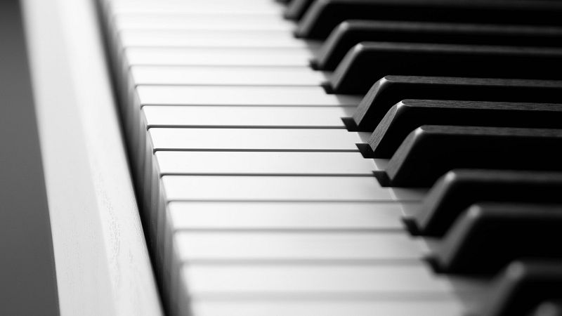 Daniel Brand: El mashup dels one-hit wonders a piano - Xavif�rnia | Escoltar