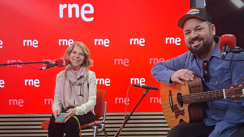 No es un día cualquiera - Acústico Sole Giménez y Borja Montenegro | Escuchar