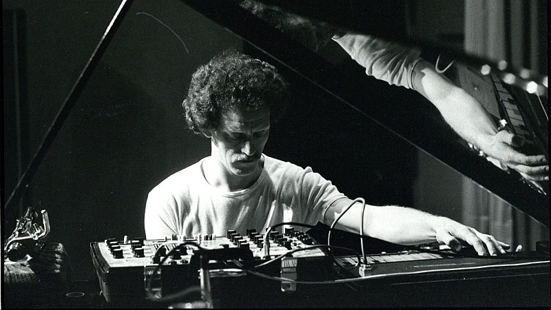 S�lo jazz - John Taylor, a larga y corta distancia - 30/03/26 - S�lo jazz | Escuchar