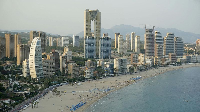 Bon dia i bona sort - Per Setmana Santa... a Benidorm! - Bon dia i bona sort | Escoltar