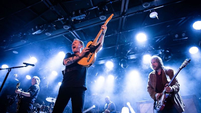 Sin rodeos - Anticipamos el cuarto álbum del actor Kiefer Sutherland, lleno de country-rock - 01/04/26 - Escuchar ahora