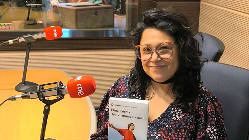 El ojo cr�tico - Elma Correa nos lleva 'Donde termina el verano' - Escuchar ahora